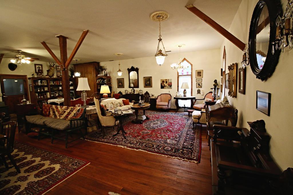 Ebenezer House Bed & Breakfast Burtonsville Esterno foto