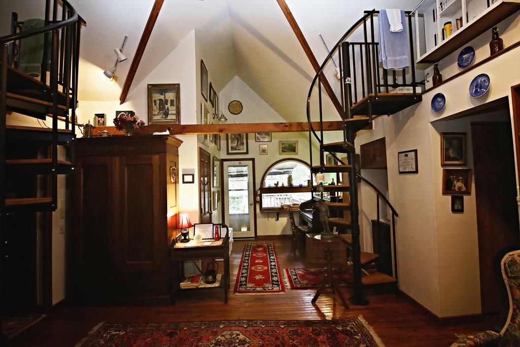 Ebenezer House Bed & Breakfast Burtonsville Esterno foto