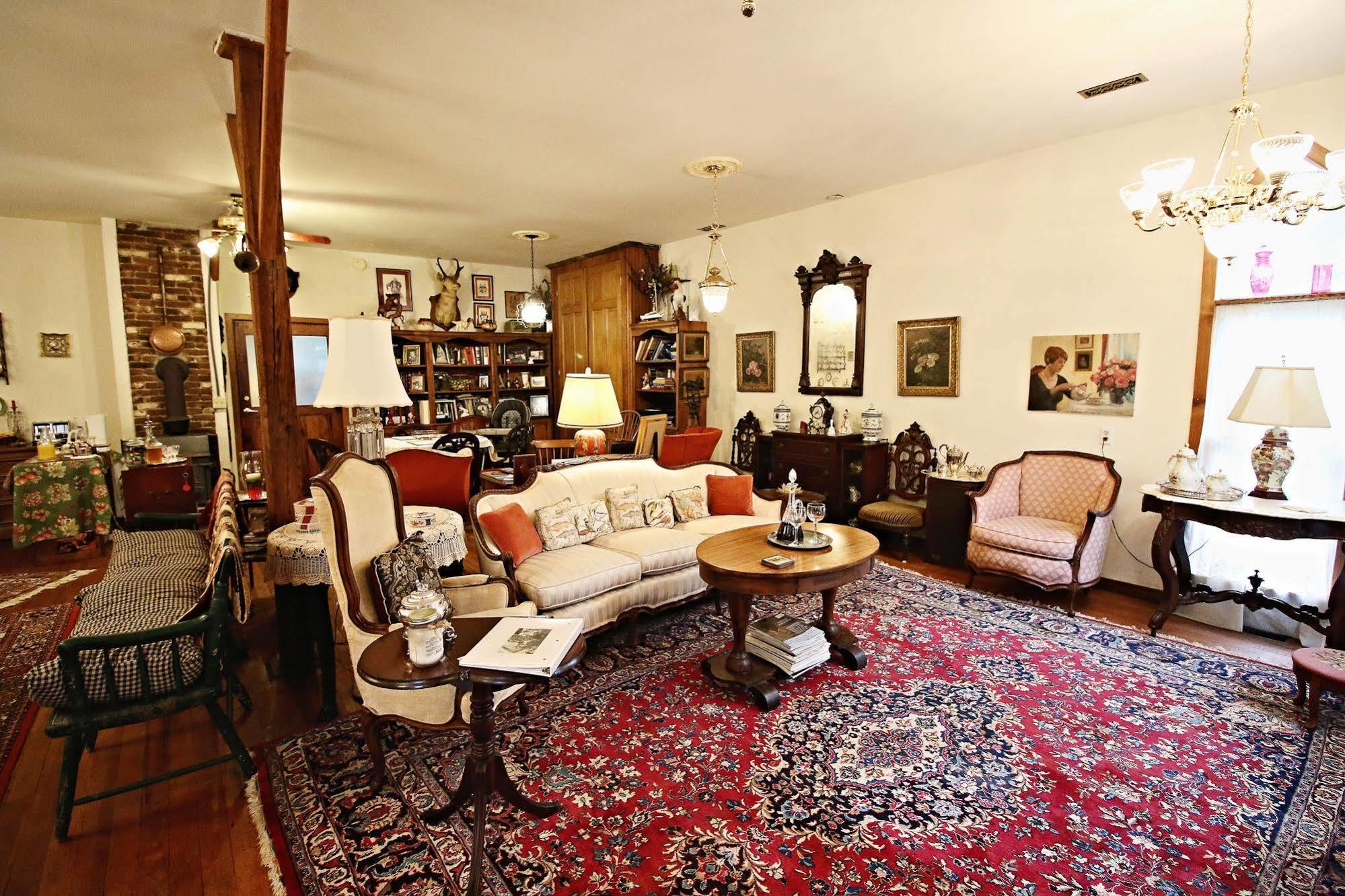 Ebenezer House Bed & Breakfast Burtonsville Esterno foto
