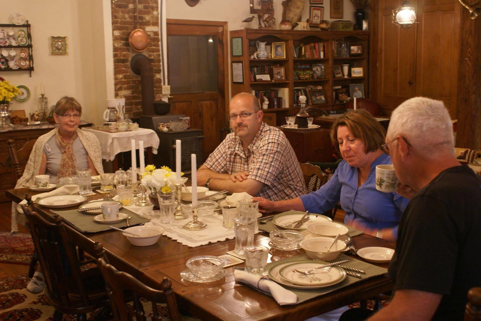 Ebenezer House Bed & Breakfast Burtonsville Esterno foto